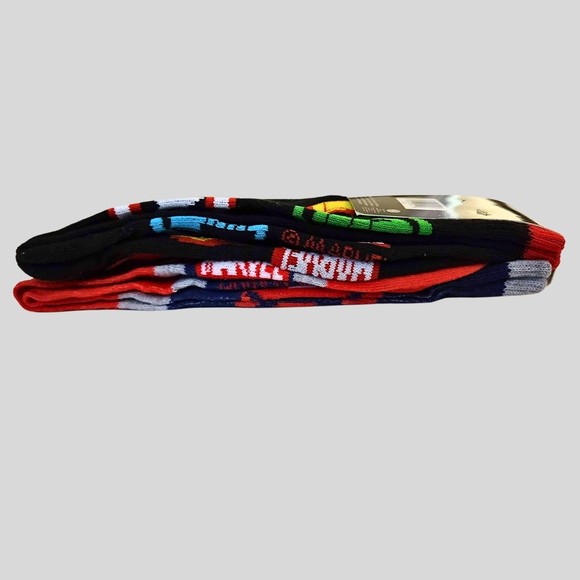 Marvel Men's 2 pair pack Captain America Crew Socks Size 6-12 NEW - Picture 6 of 8